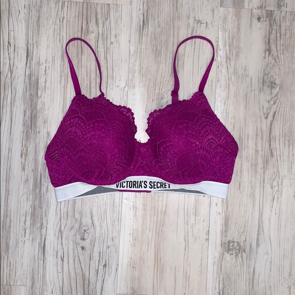 VS Lace Bra